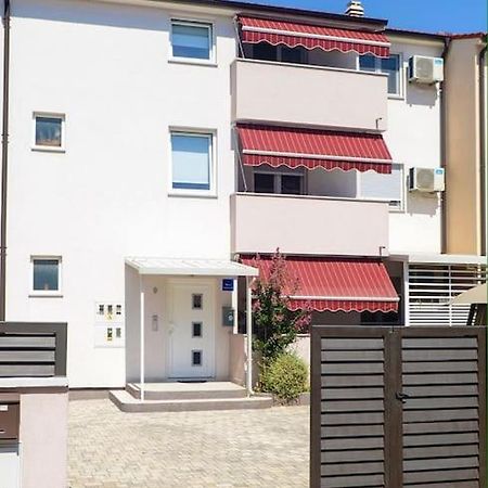 Liam Apartment Pula Exterior photo