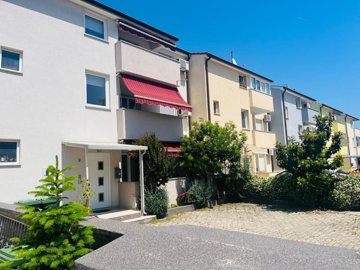 Liam Apartment Pula Exterior photo